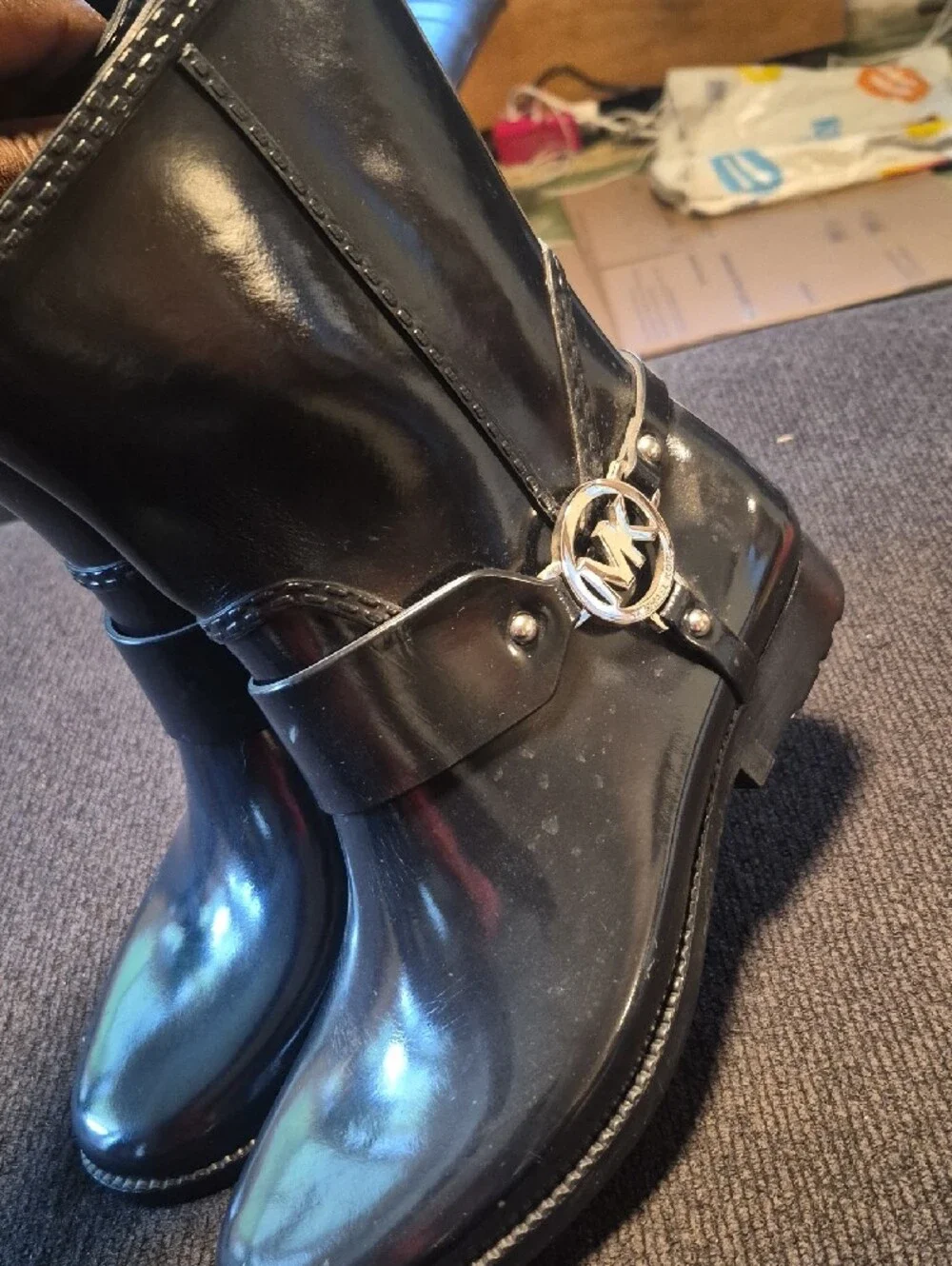 Men Accessories Subcategory Identification
